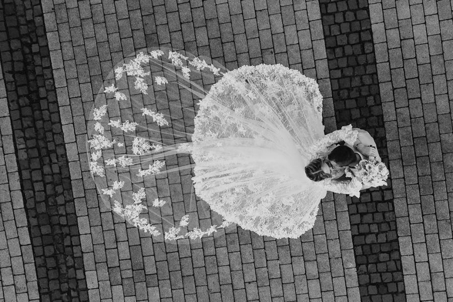 Chantal aus Neuwied bei Koblenz – Wie ich mein Brautkleid aus Spitze bei Elaine Ferlita Sposa in Limburg gefunden habe